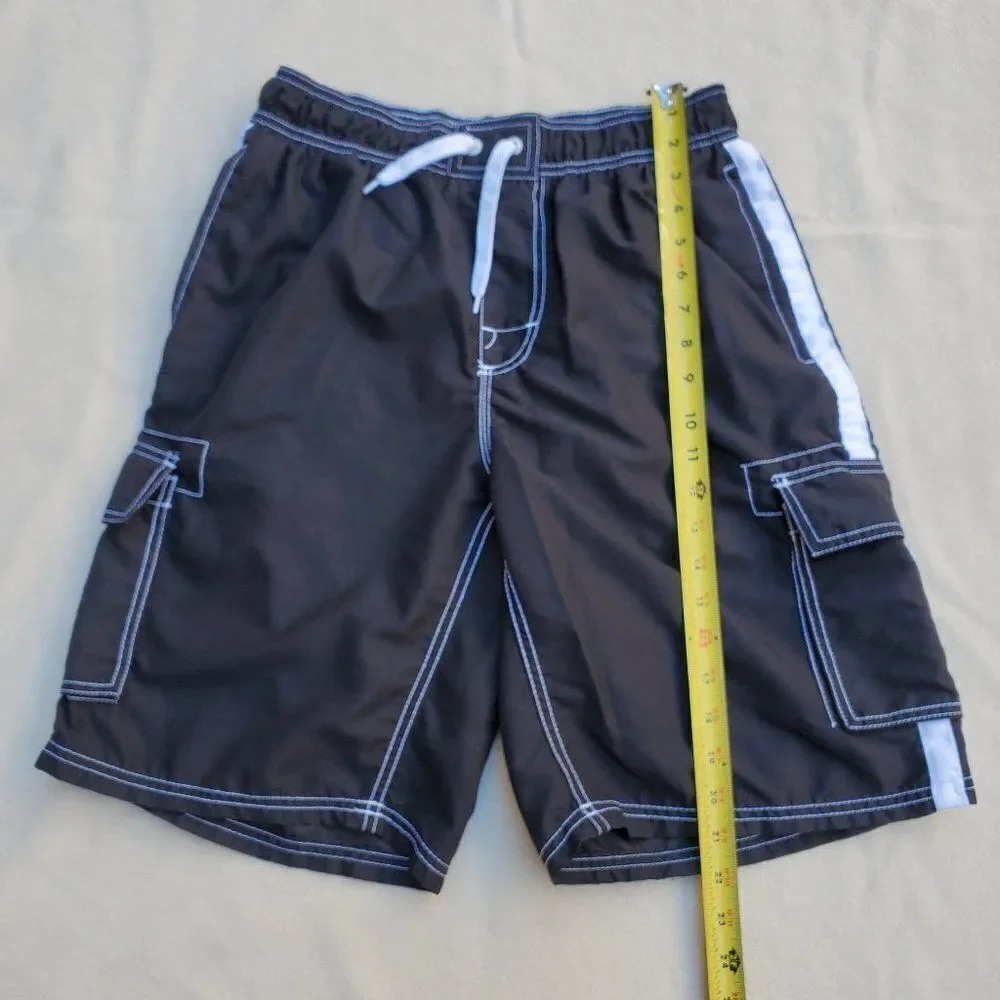 NWOT Kanu Surf black and white swim trunks